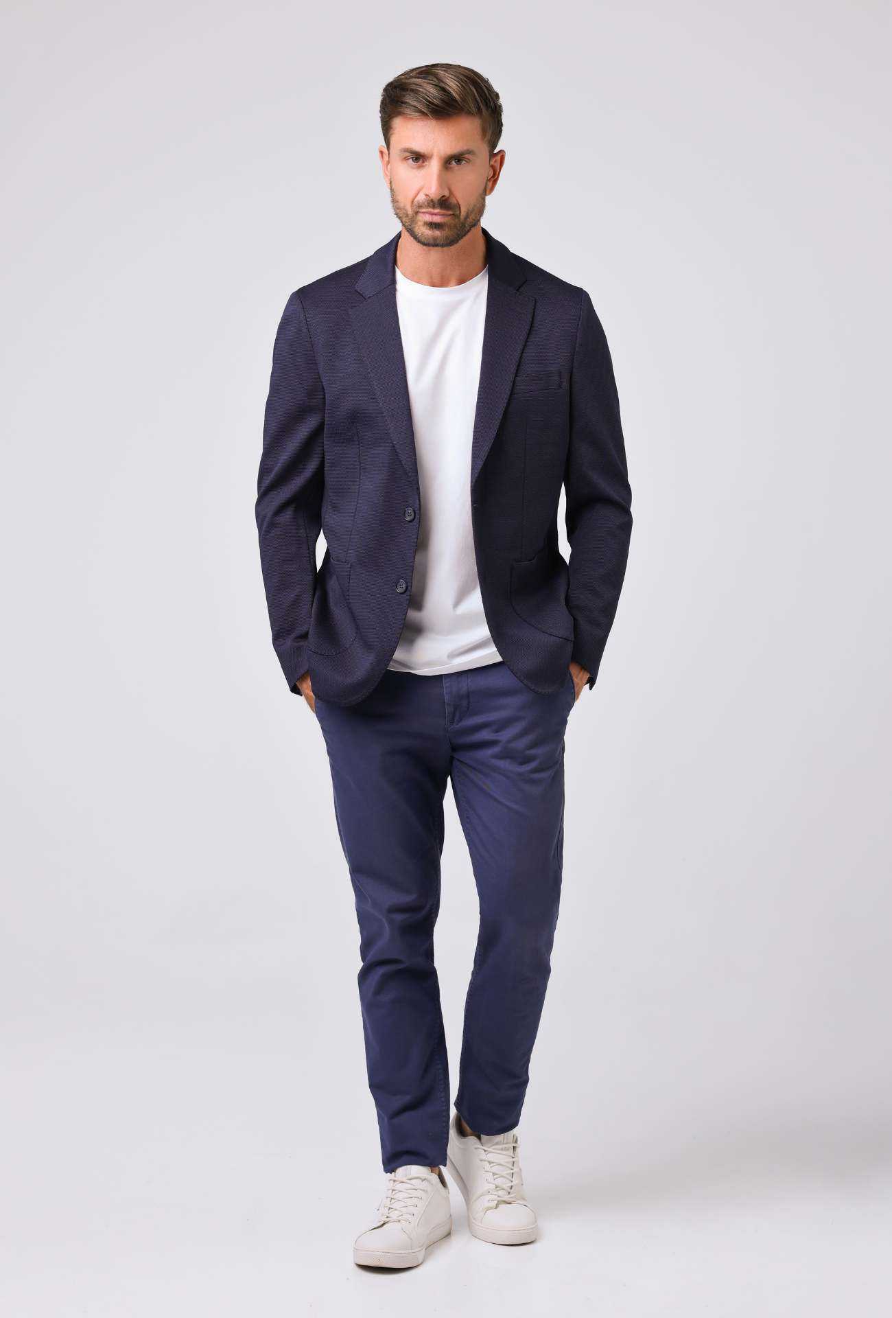 Black-White,أسود-أبيض,Navy-White,كحلي-أبيض