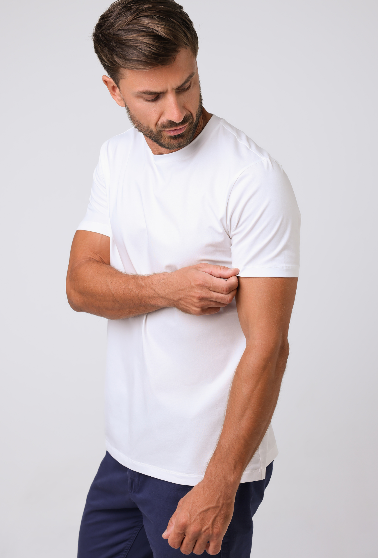 Black-White,أسود-أبيض,Navy-White,كحلي-أبيض